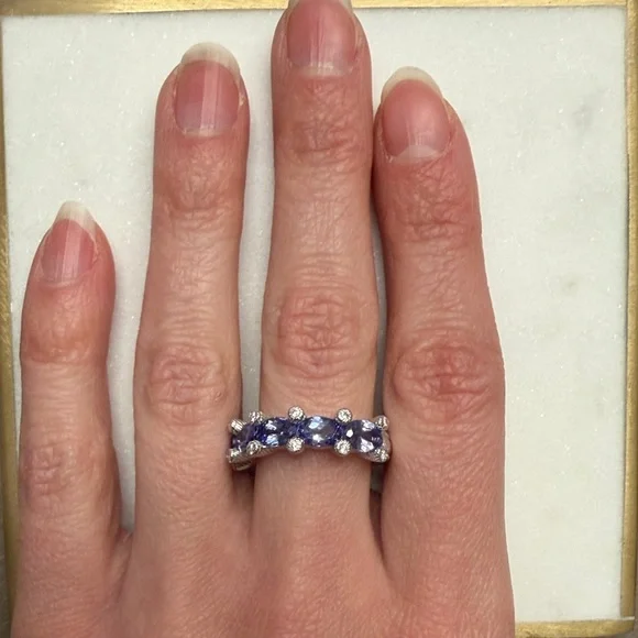 Judith Ripka Sterling Silver 5-Stone Oval Tanzanite size 6 Ring - Picture 3 of 6
